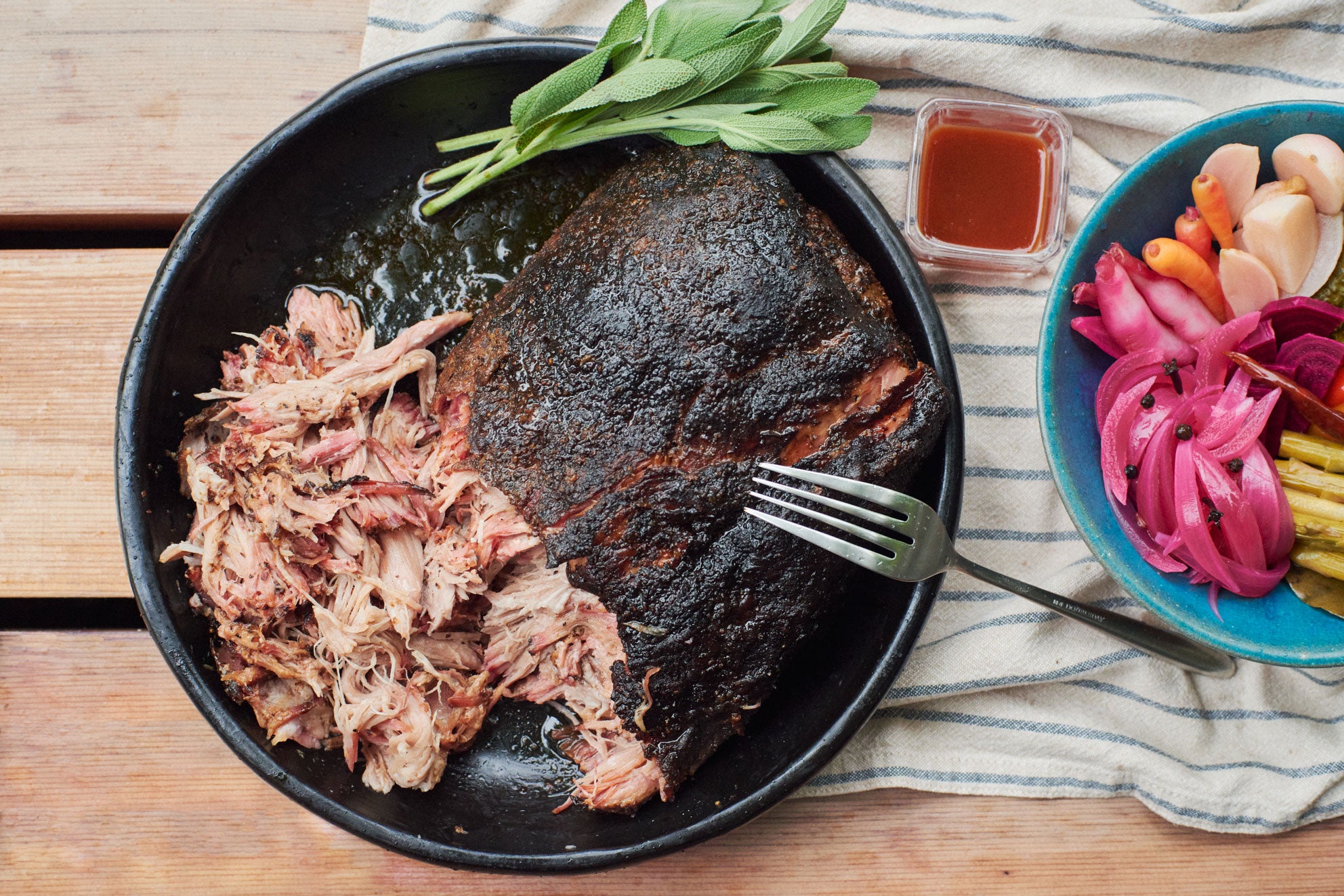 [Online limited product] Smoked pulled pork 400g (set of 2 sauces)